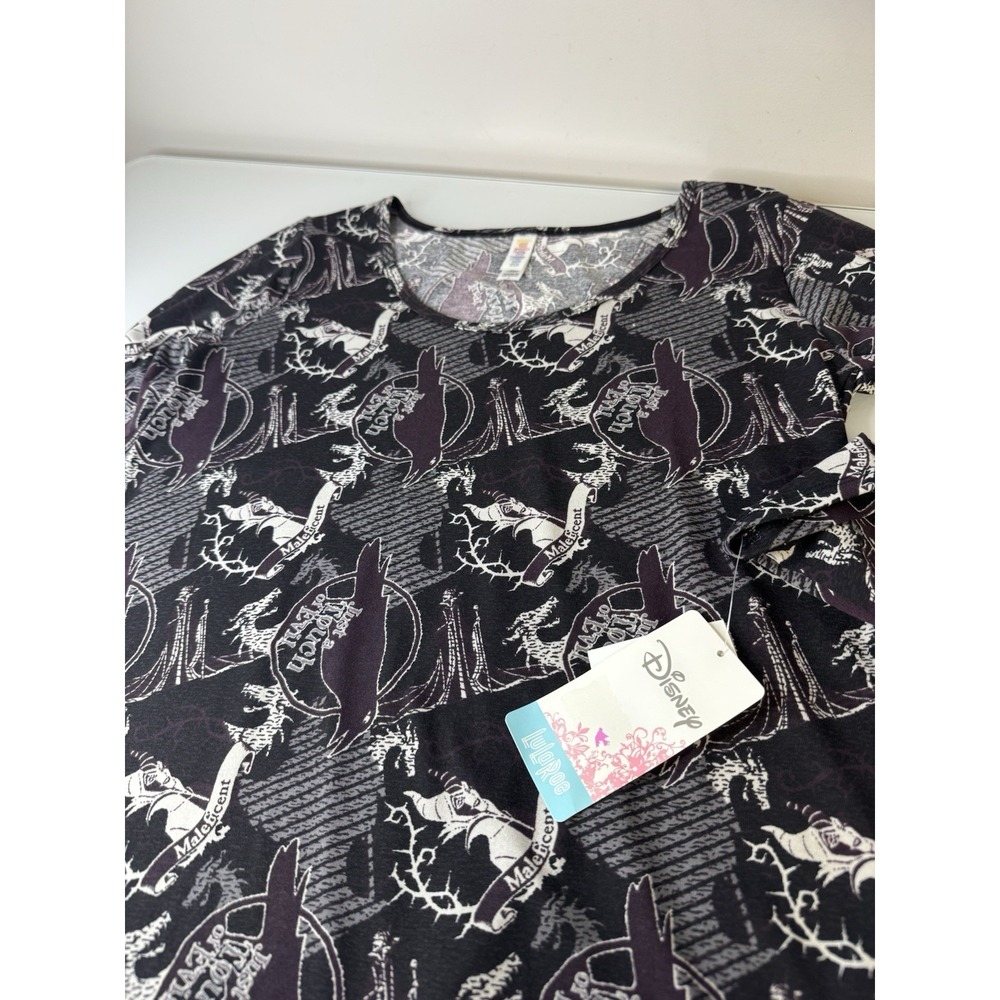 Disney LuLaRoe Maleficent Villain Shirt Size Small New Touch Of Evil Spooky Bird - Picture 1 of 9
